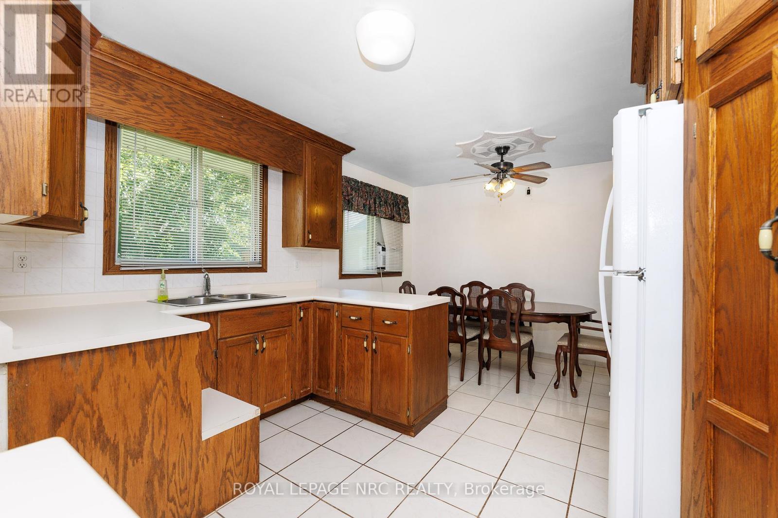 409 Broadway Avenue, Welland, Ontario  L3C 5M3 - Photo 9 - X13650802