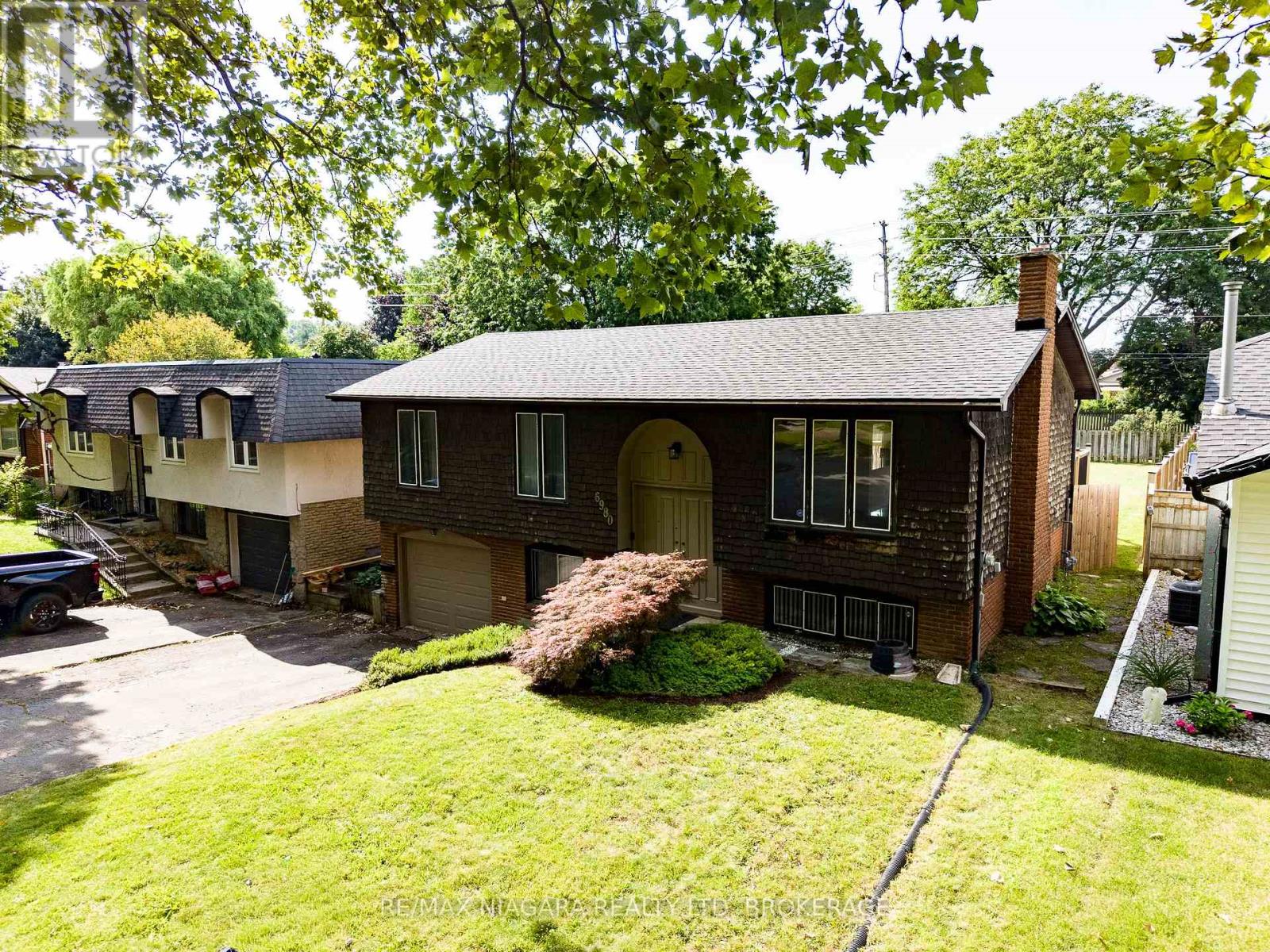 6980 DOLPHIN STREET, Niagara Falls, Ontario