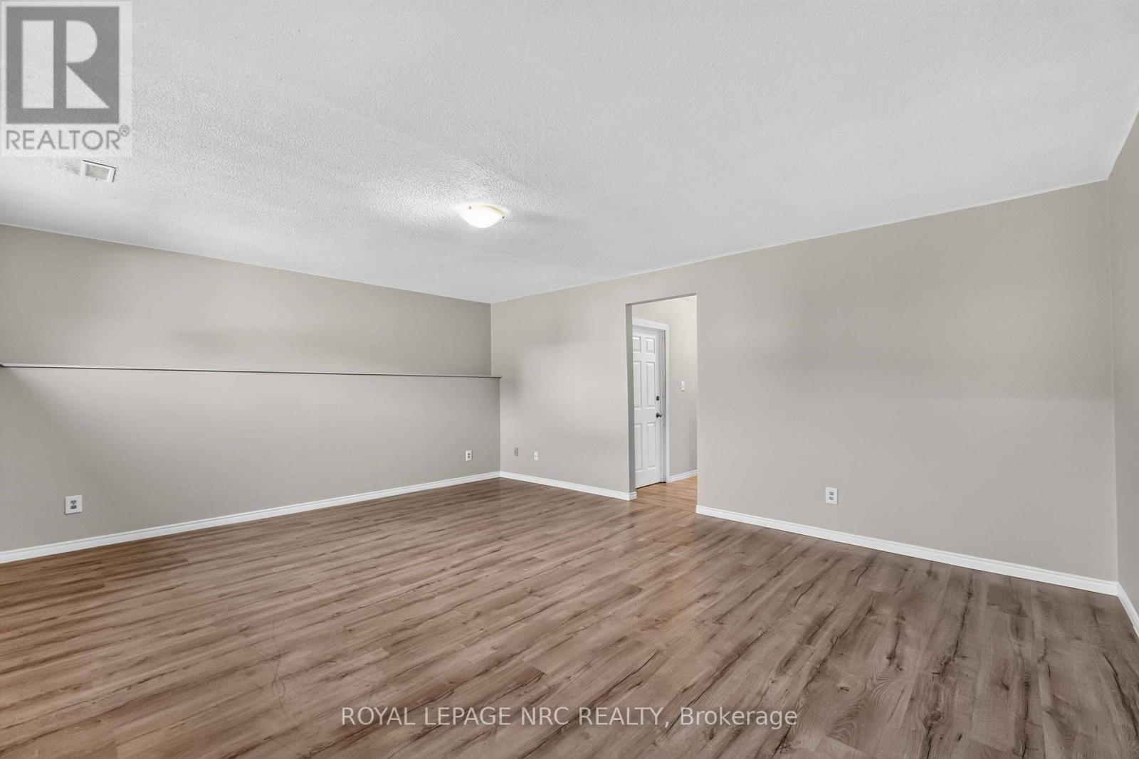 4 Saturn Road, Port Colborne, Ontario  L3K 6B2 - Photo 21 - X13651434