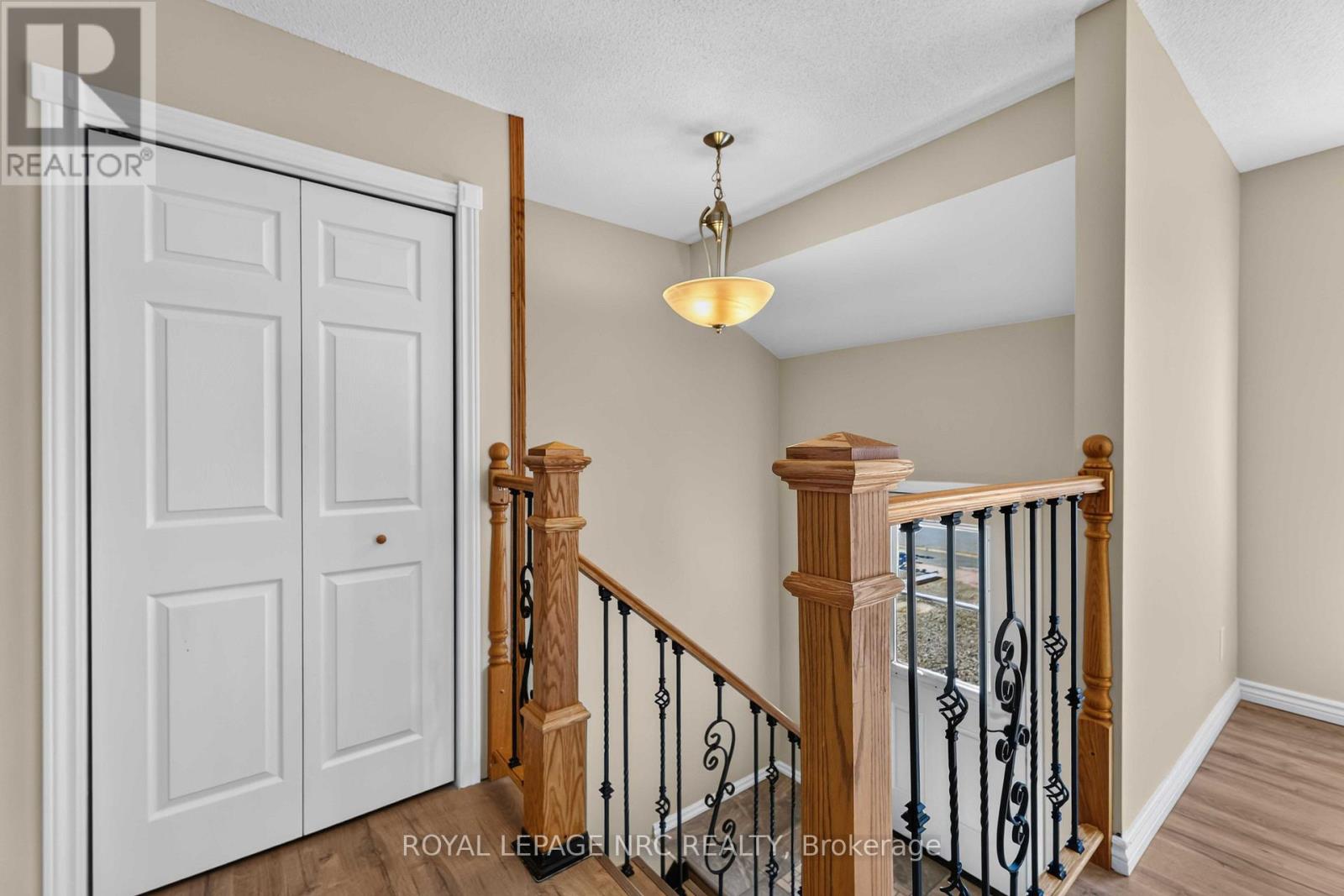 4 Saturn Road, Port Colborne, Ontario  L3K 6B2 - Photo 7 - X13651434