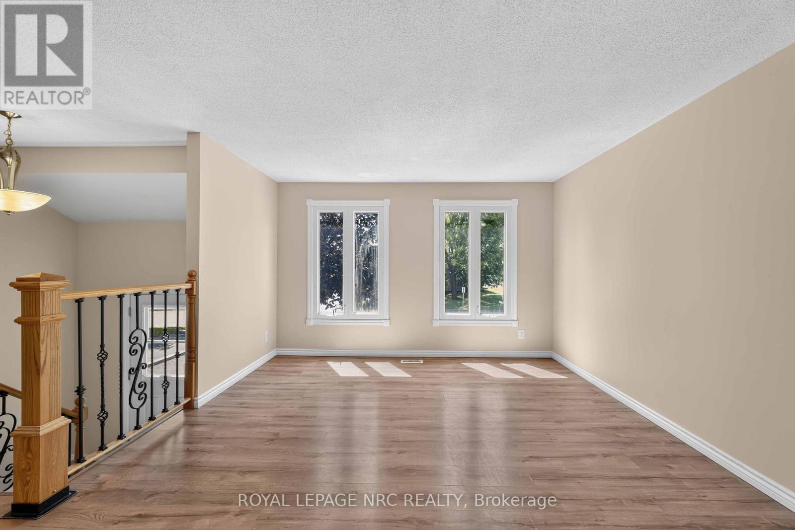 4 Saturn Road, Port Colborne, Ontario  L3K 6B2 - Photo 9 - X13651434