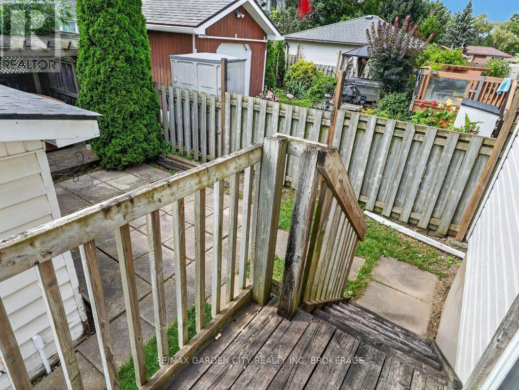 211 Morton Street S, Thorold, Ontario  L2V 1C8 - Photo 32 - X13653018