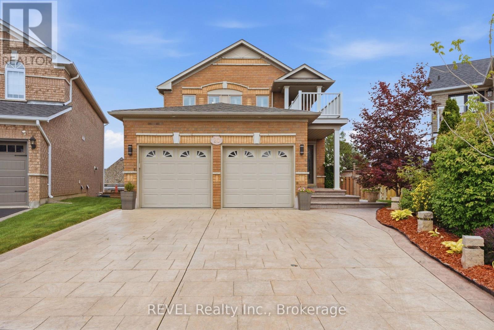 20 HAYLOFT COURT, Brampton, Ontario