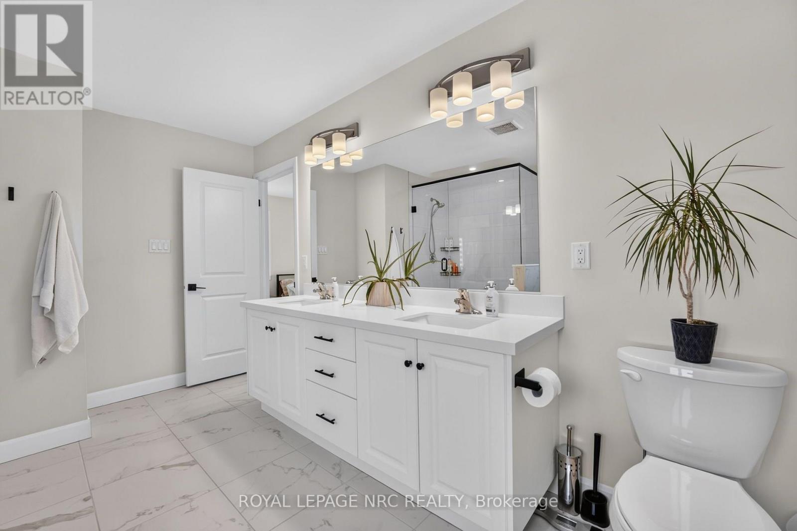 2 Beachwalk Crescent, Fort Erie, Ontario  L0S 1B0 - Photo 27 - X13654142