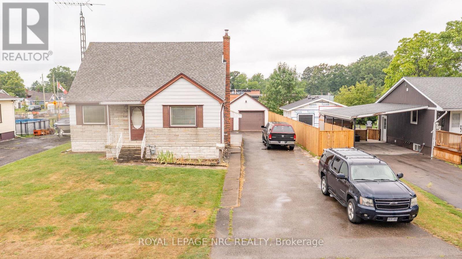 215 KNOLL STREET, Port Colborne, Ontario