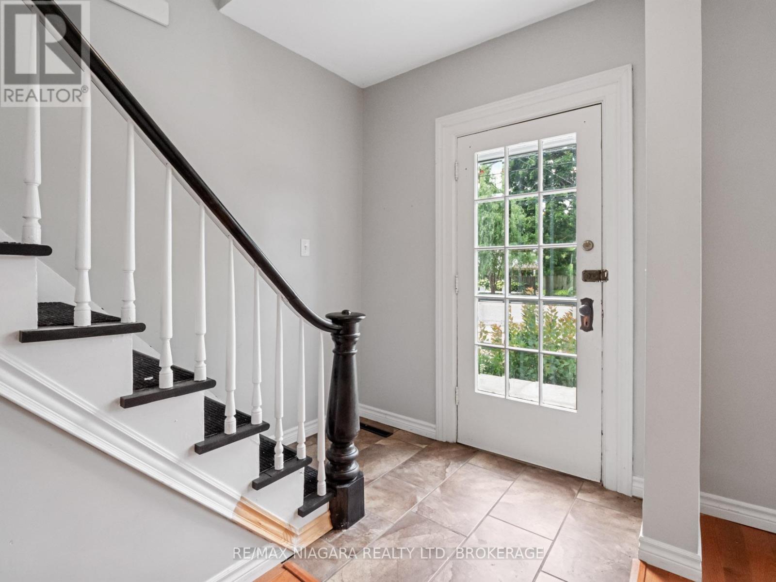 430 Ridge Road N, Fort Erie, Ontario  L0S 1N0 - Photo 12 - X13655398