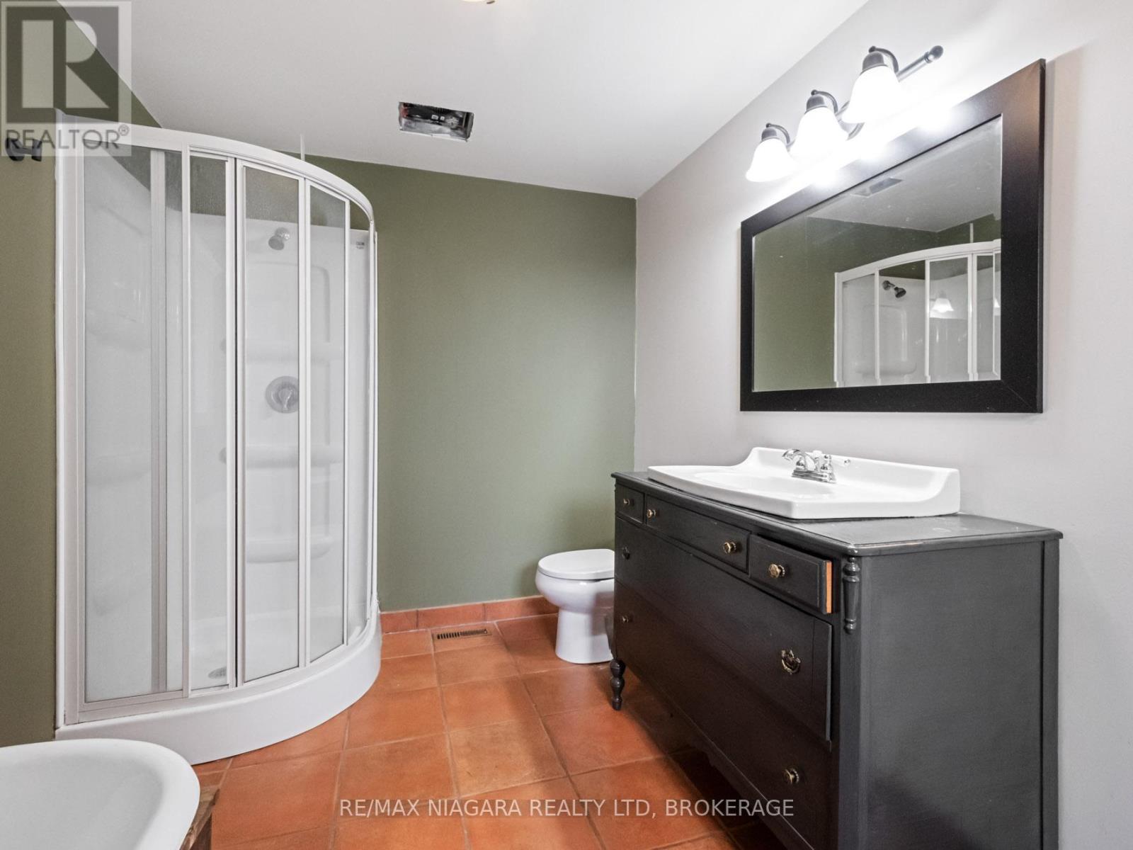430 Ridge Road N, Fort Erie, Ontario  L0S 1N0 - Photo 17 - X13655398
