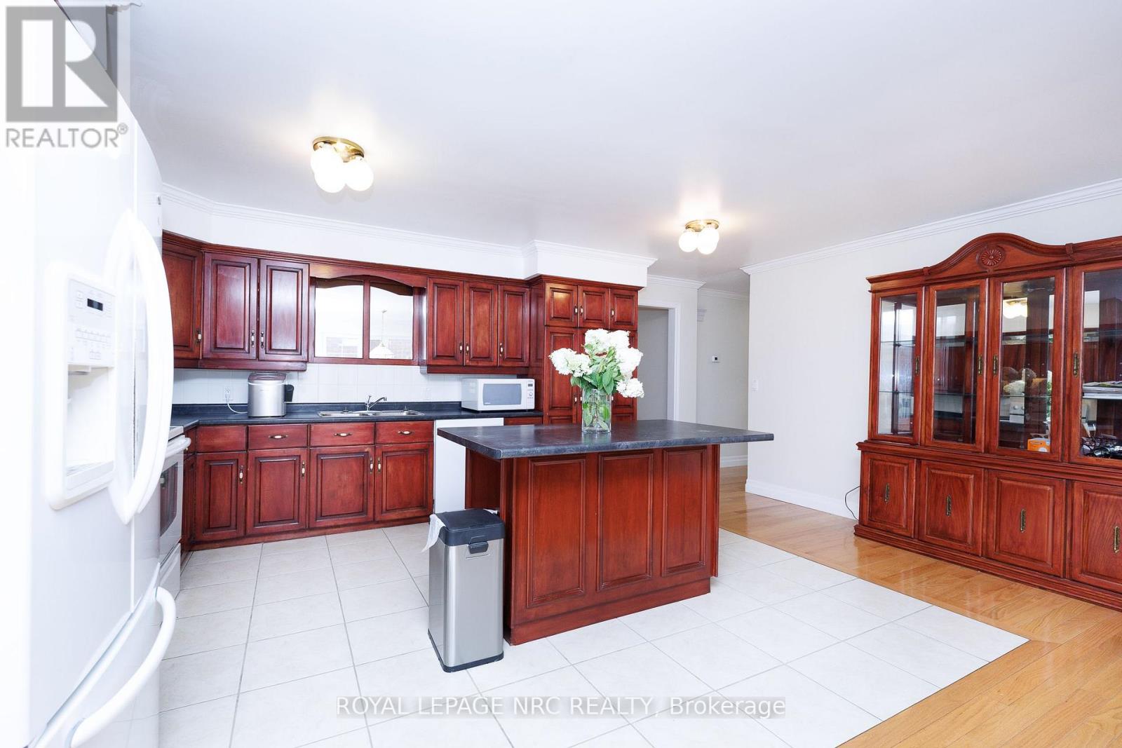 7030 Harovics Lane, Niagara Falls, Ontario  L2G 7S9 - Photo 22 - X13655838