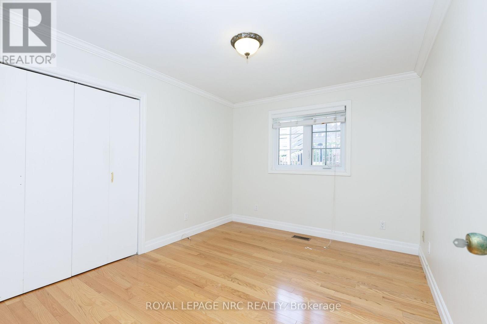7030 Harovics Lane, Niagara Falls, Ontario  L2G 7S9 - Photo 29 - X13655838