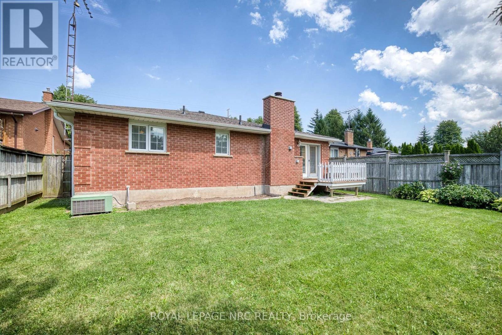 7030 Harovics Lane, Niagara Falls, Ontario  L2G 7S9 - Photo 6 - X13655838
