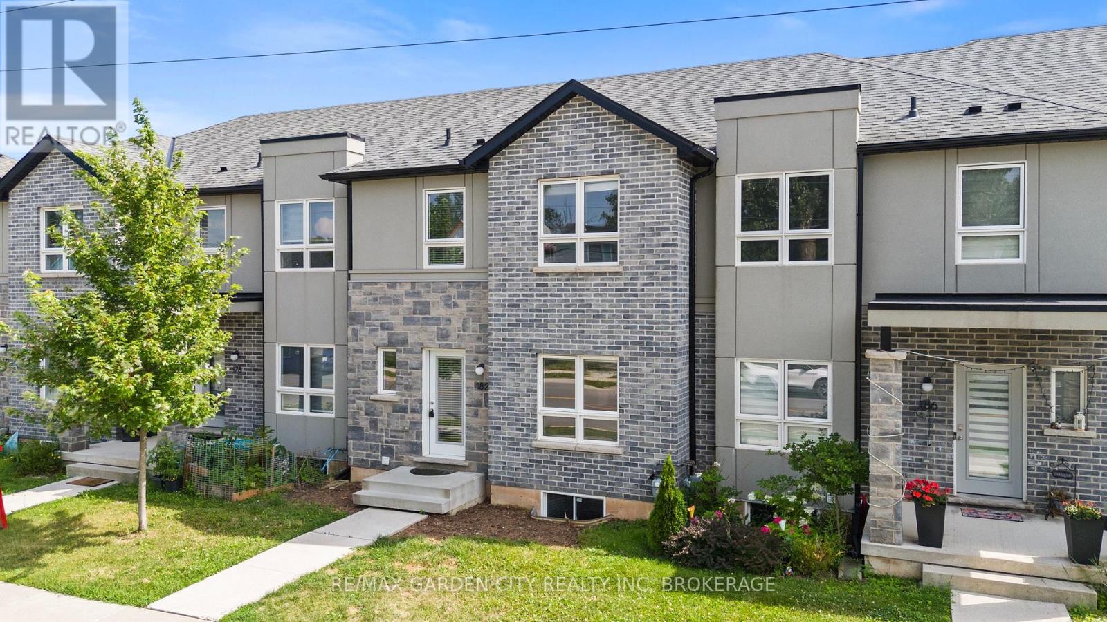 8 - 182 BROADWAY LANE, Welland, Ontario