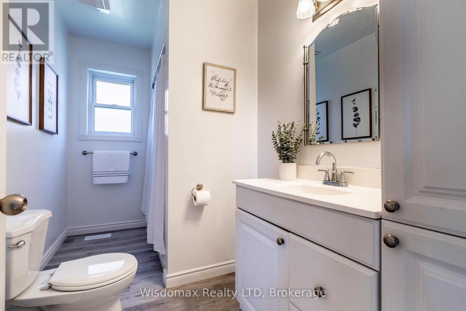 5790 Robinson Street, Niagara Falls, Ontario  L2G 2B2 - Photo 10 - X13656078