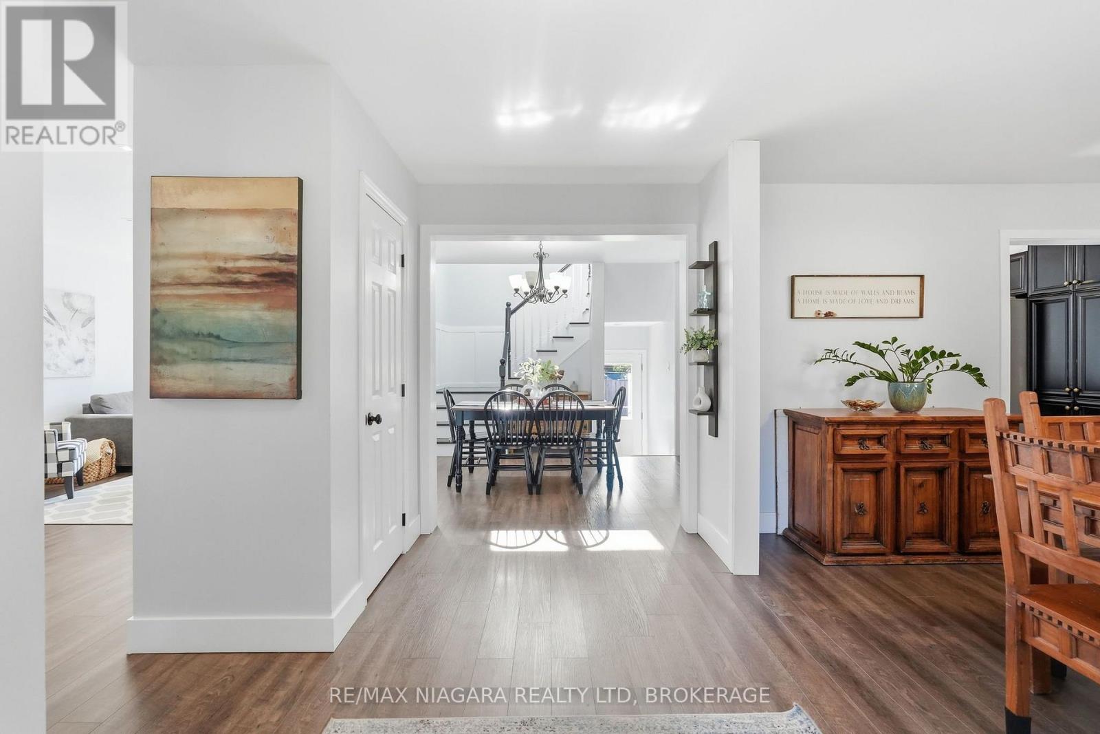 12 Lakeview Avenue, Grimsby, Ontario  L3M 3M1 - Photo 6 - X13656342