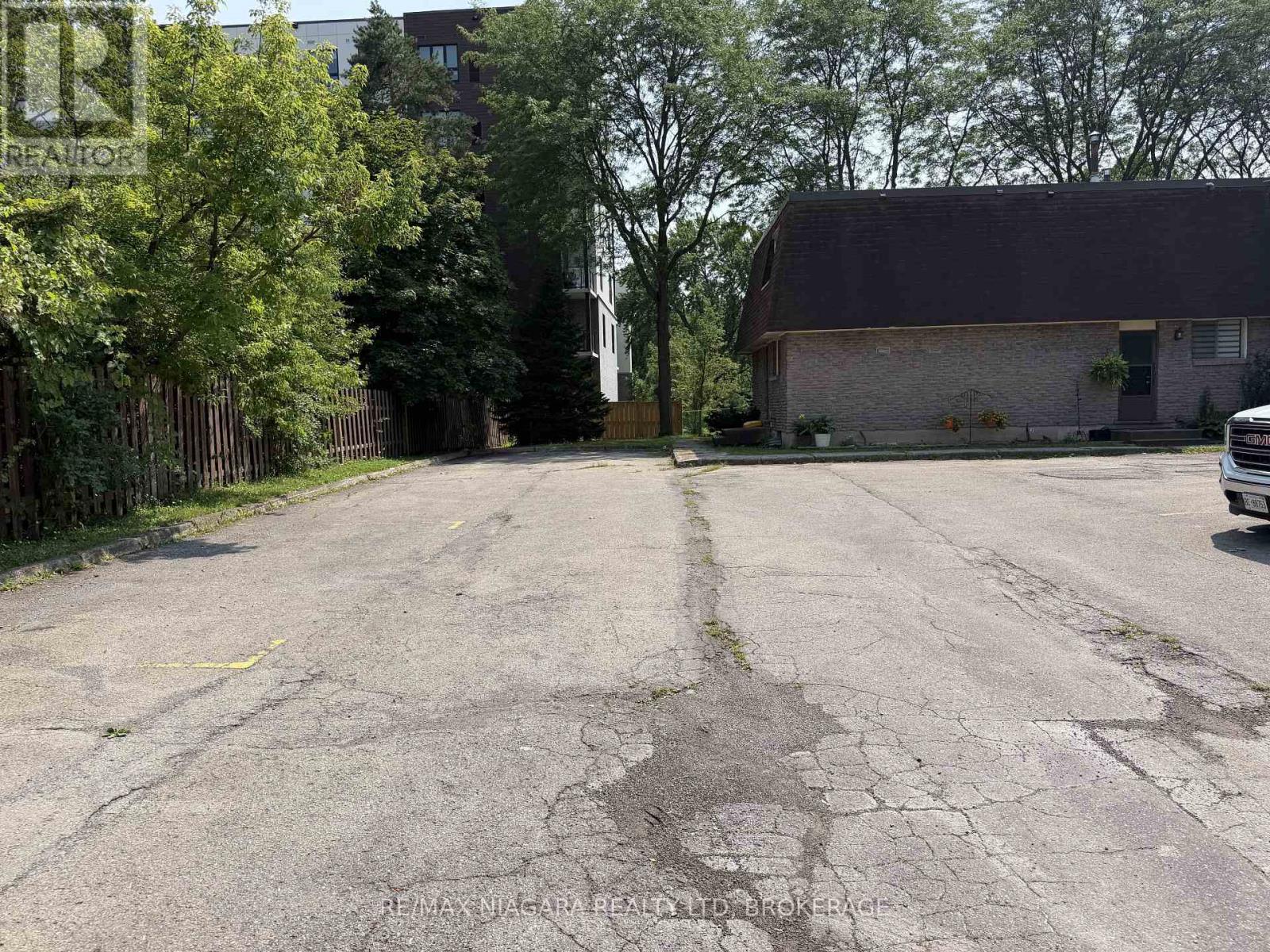 1 - 21 Woodlawn Road, Welland, Ontario  L3C 5Y7 - Photo 19 - X13656568