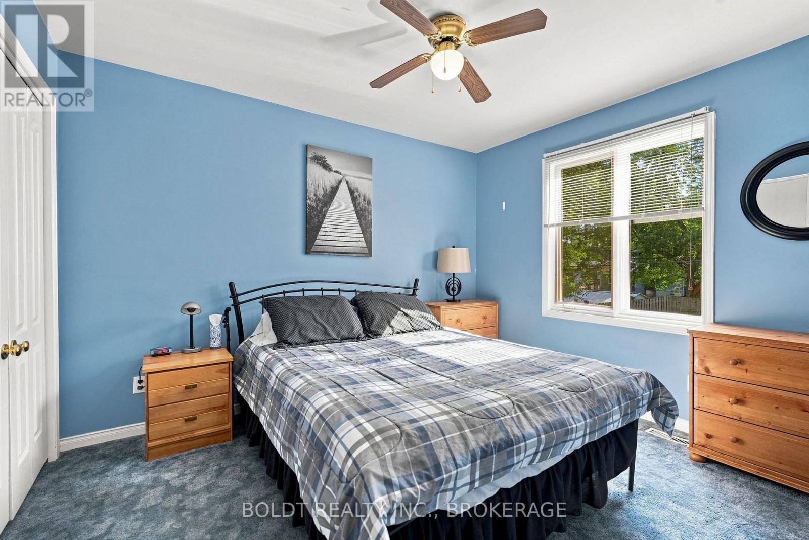 16 Longfellow Avenue, St. Catharines, Ontario  L2R 6N5 - Photo 21 - X13657400