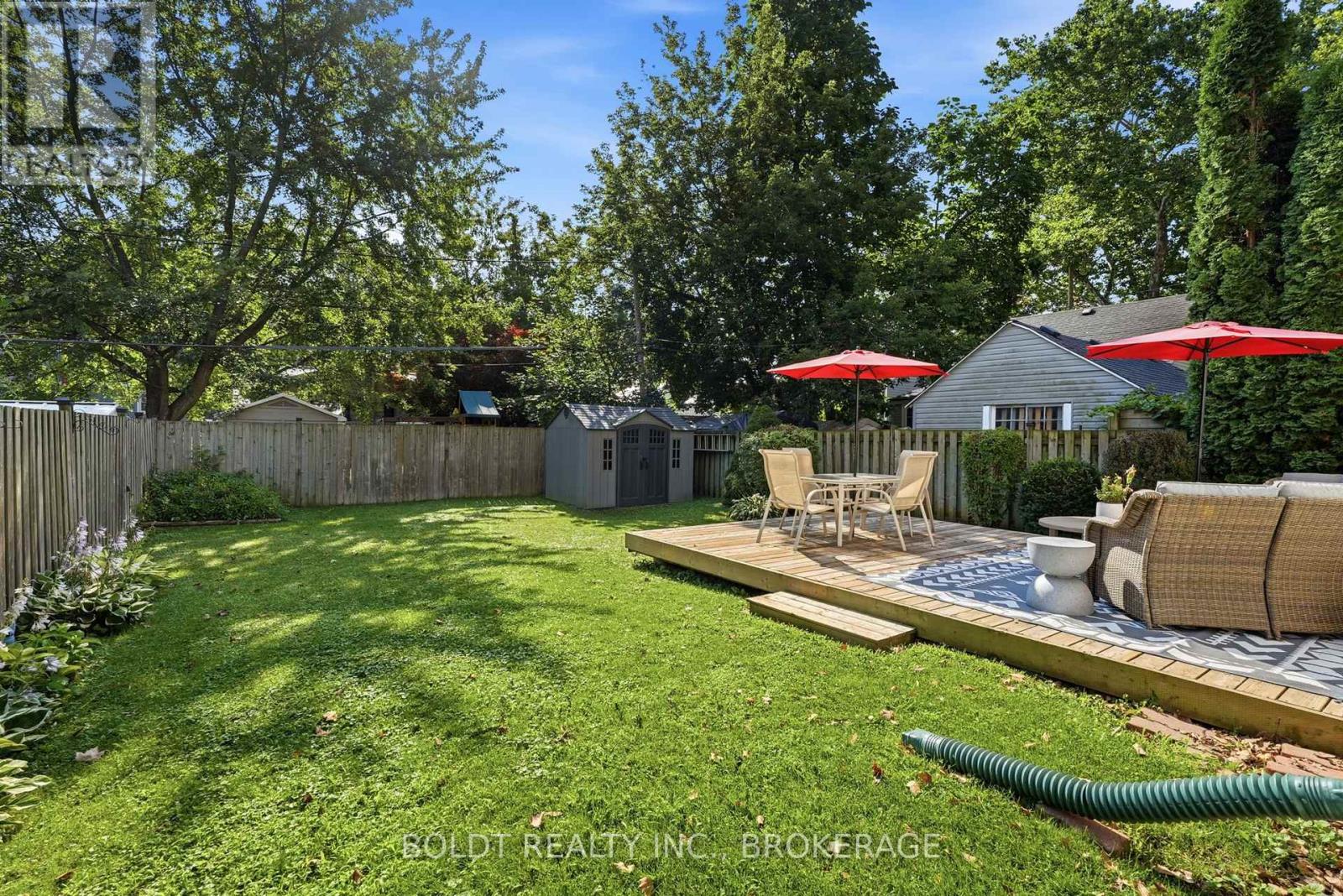 16 Longfellow Avenue, St. Catharines, Ontario  L2R 6N5 - Photo 31 - X13657400