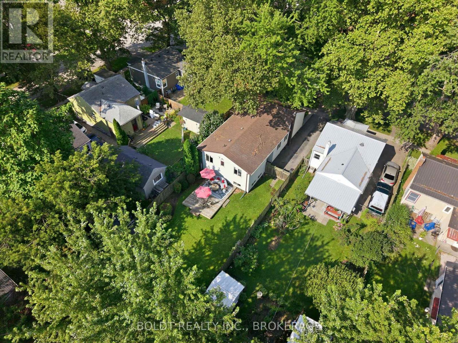 16 Longfellow Avenue, St. Catharines, Ontario  L2R 6N5 - Photo 39 - X13657400