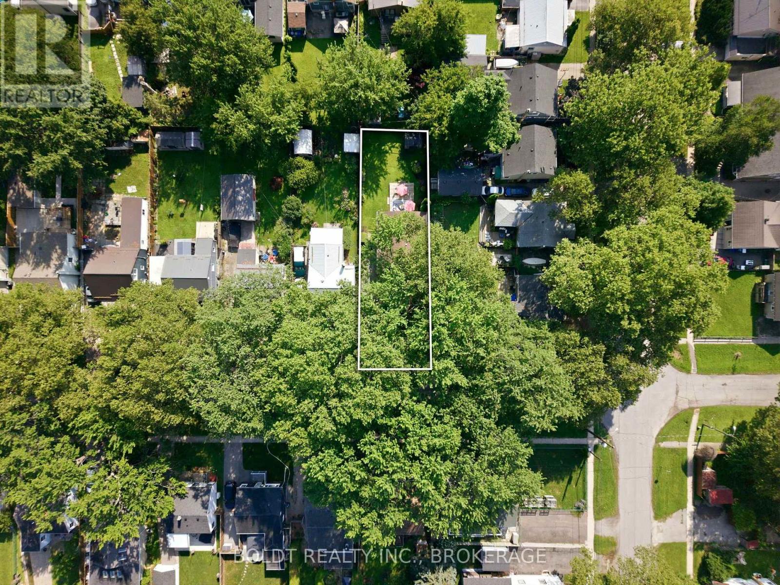 16 Longfellow Avenue, St. Catharines, Ontario  L2R 6N5 - Photo 40 - X13657400
