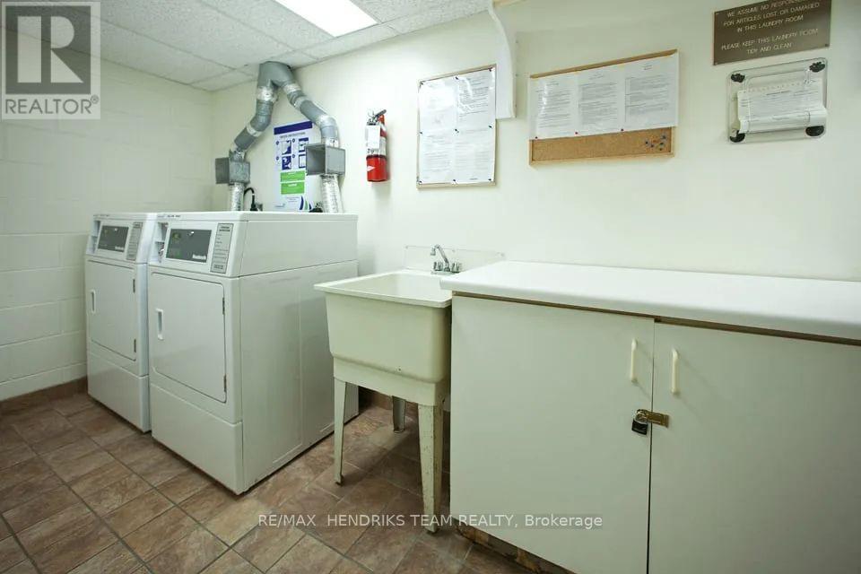 210 - 234 Oakdale Avenue, St. Catharines, Ontario  L2P 2K6 - Photo 12 - X13657776