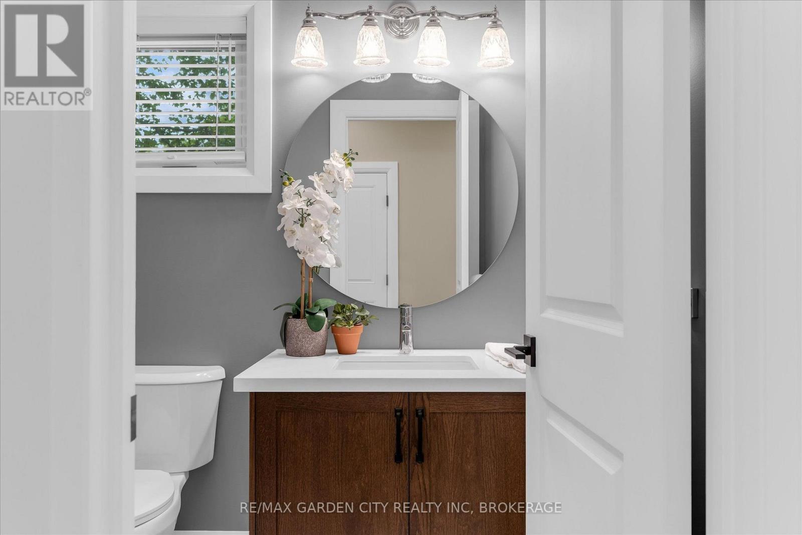 3797 Main Street, Lincoln, Ontario  L0R 1S0 - Photo 15 - X13658626