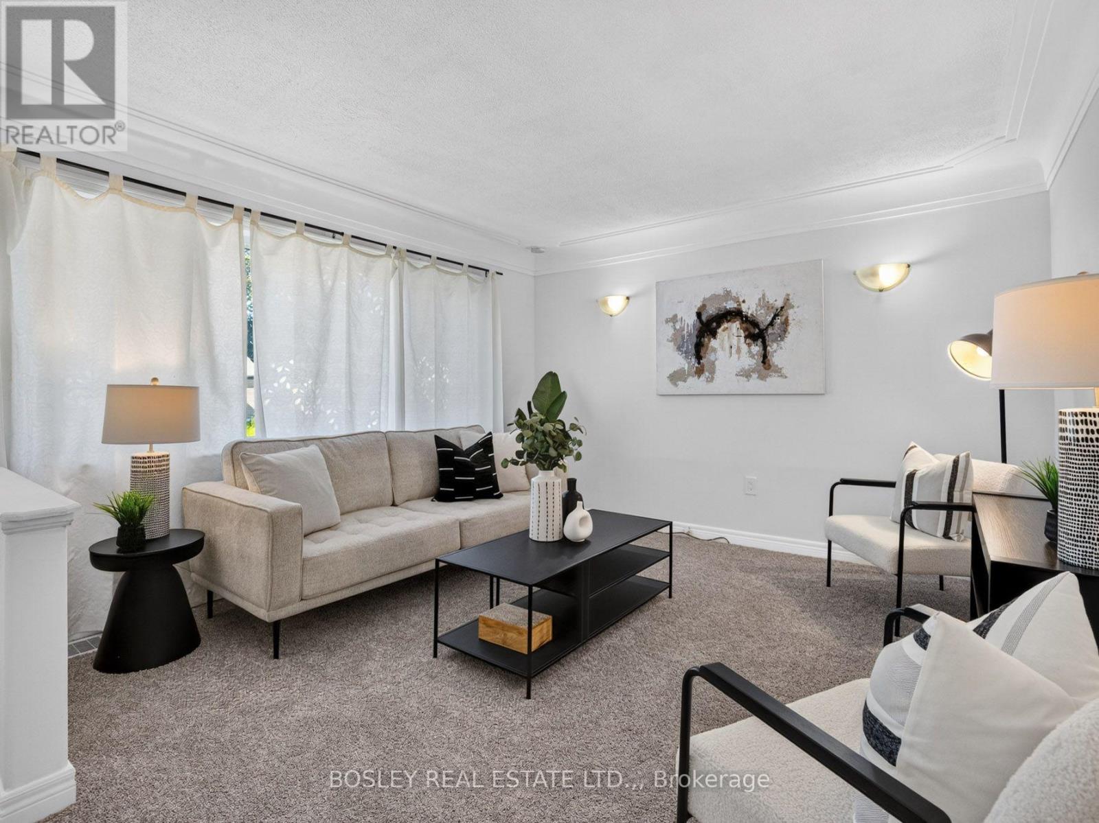 6168 Churchill Street, Niagara Falls, Ontario  L2G 2X3 - Photo 3 - X13658632