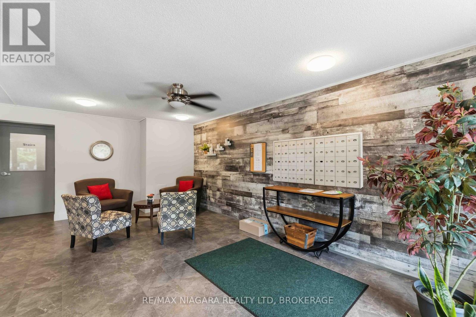 313 - 4209 Hixon Street, Lincoln, Ontario  L3J 0K2 - Photo 3 - X13658848
