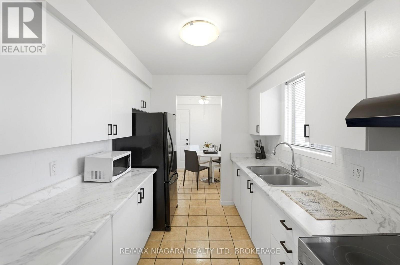 5735 Deerbrook Street, Niagara Falls, Ontario  L2G 7V7 - Photo 13 - X13658876