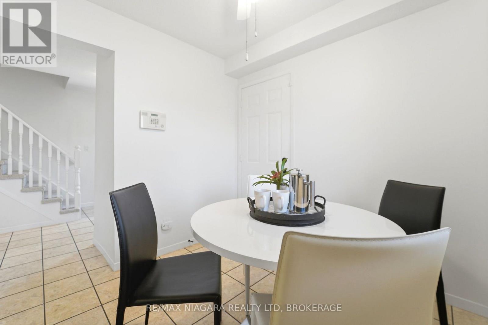 5735 Deerbrook Street, Niagara Falls, Ontario  L2G 7V7 - Photo 15 - X13658876