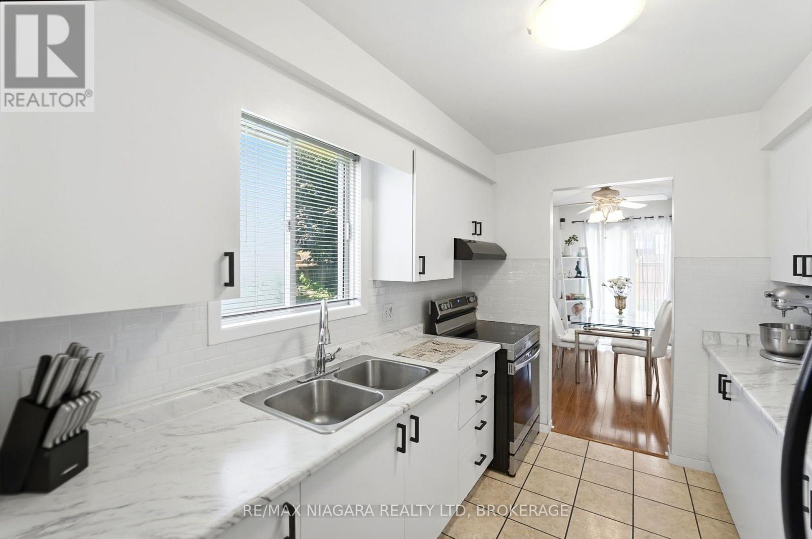 5735 Deerbrook Street, Niagara Falls, Ontario  L2G 7V7 - Photo 9 - X13658876