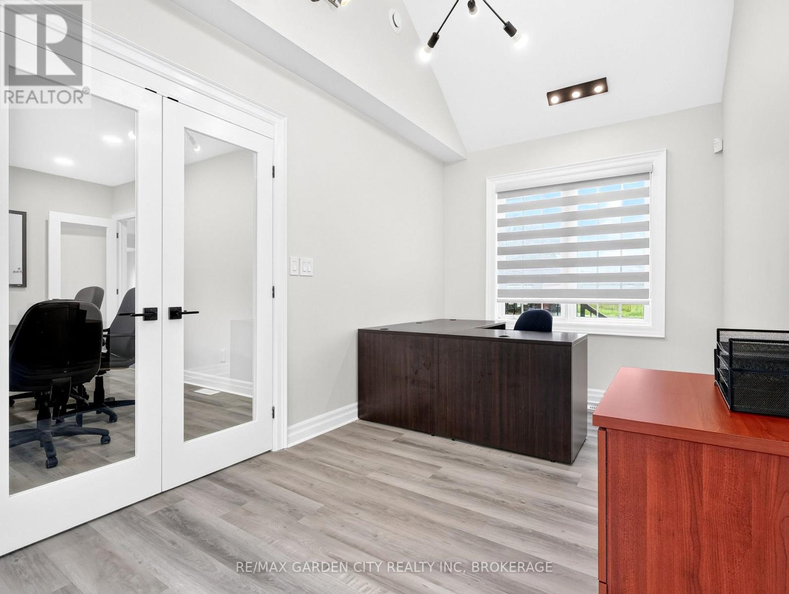 141 Eastchester Avenue, St. Catharines, Ontario  L2P 2Z5 - Photo 12 - X13659010