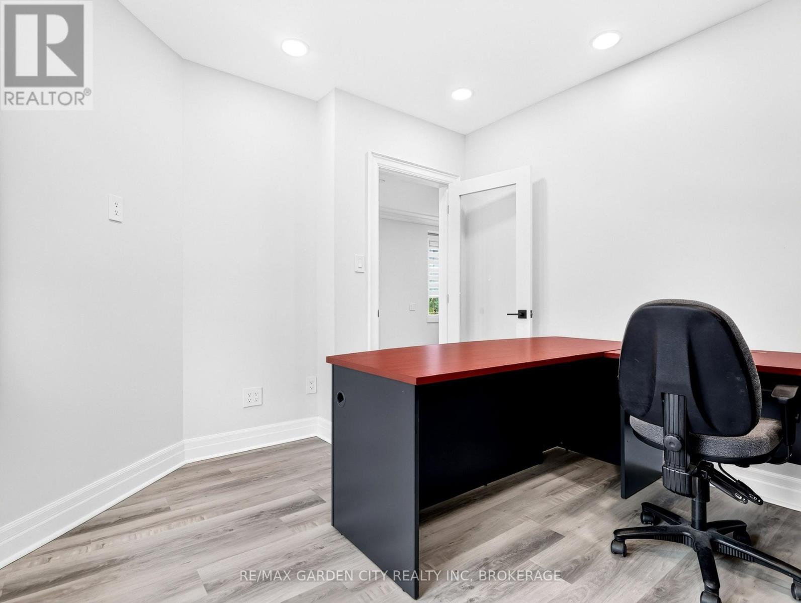 141 Eastchester Avenue, St. Catharines, Ontario  L2P 2Z5 - Photo 17 - X13659010
