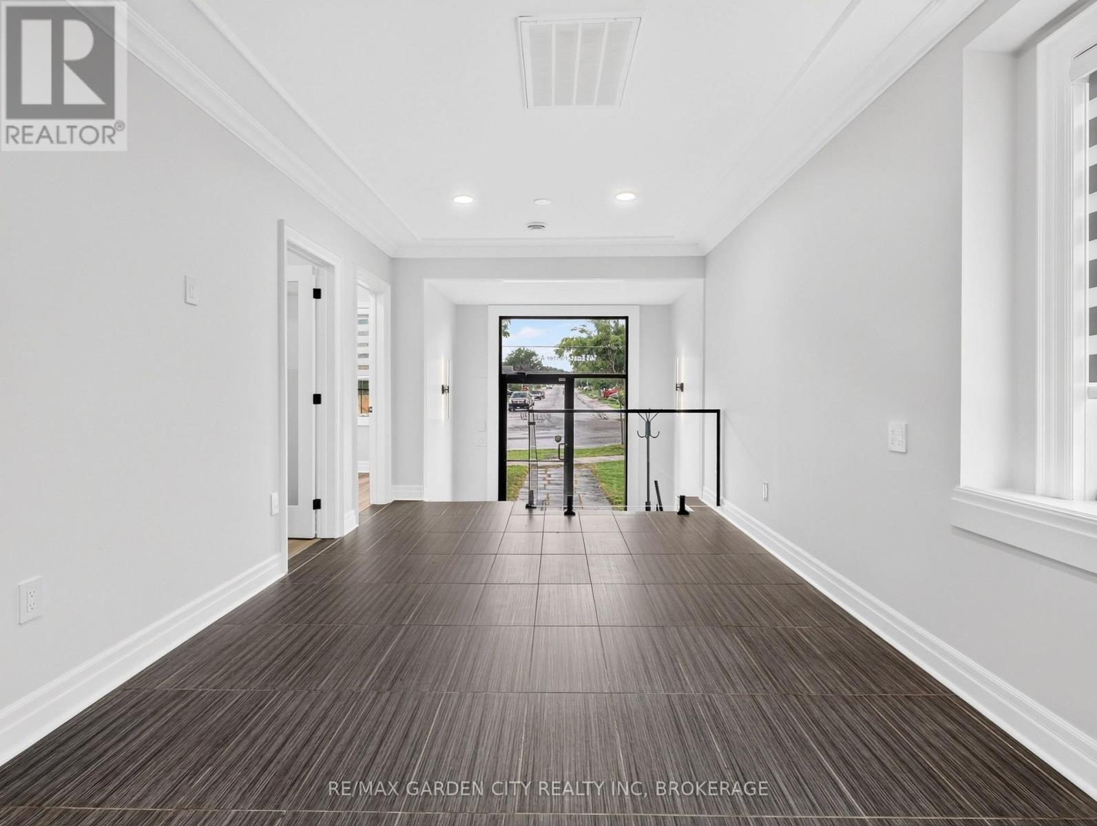 141 Eastchester Avenue, St. Catharines, Ontario  L2P 2Z5 - Photo 9 - X13659010