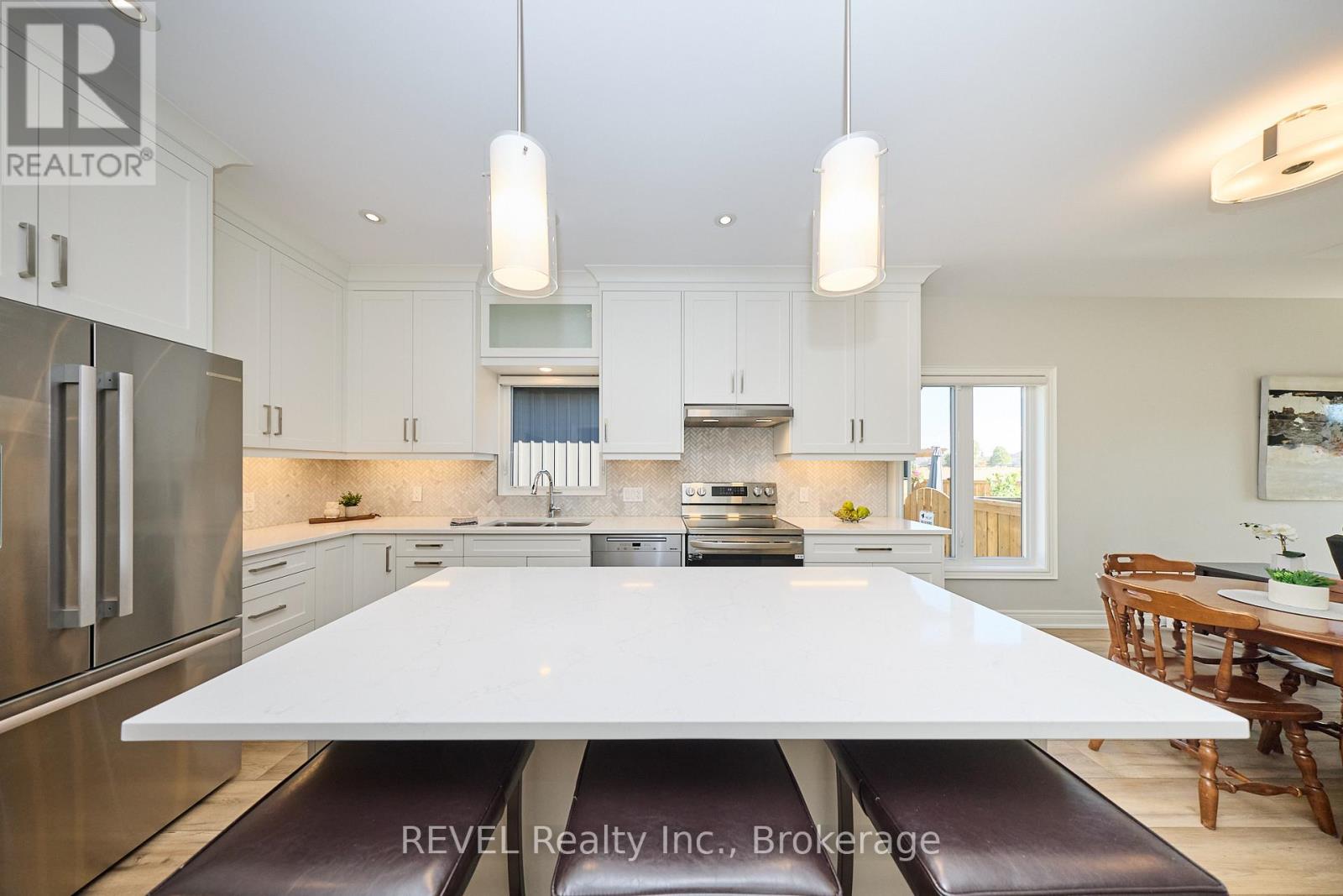 99 Homestead Drive, Niagara-On-The-Lake, Ontario  L0S 1J0 - Photo 8 - X13659086
