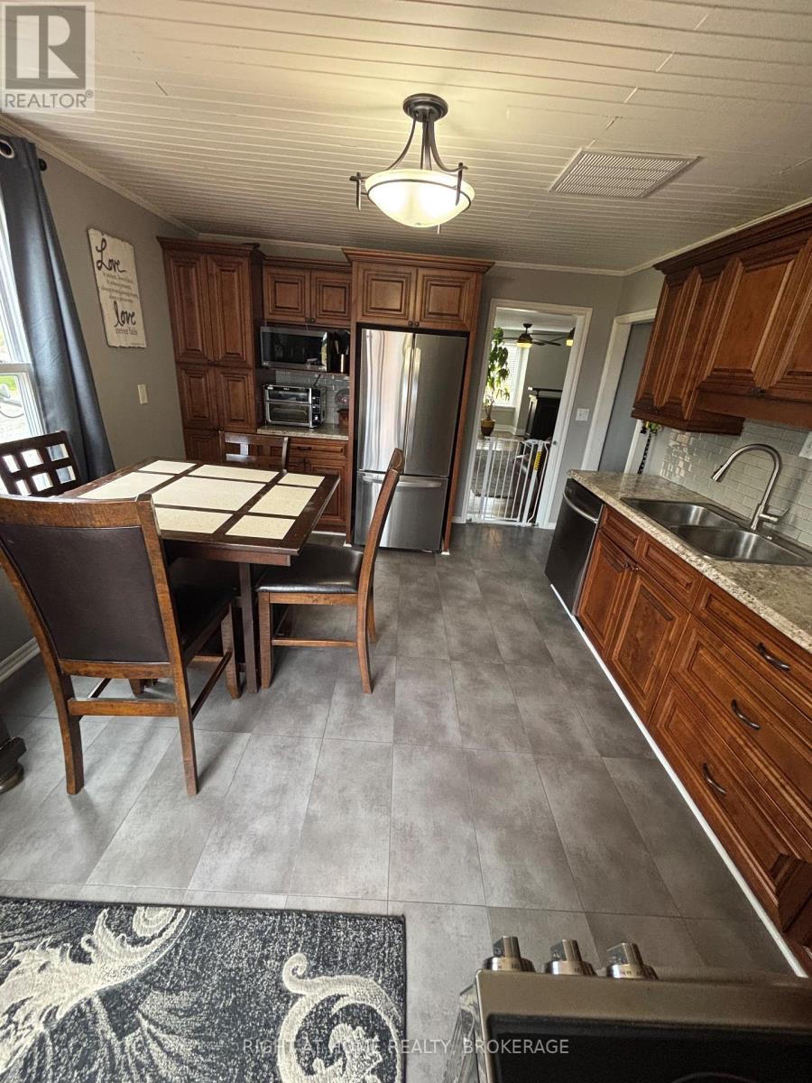 720 Webber Road, Pelham, Ontario  L0S 1C0 - Photo 6 - X13660212
