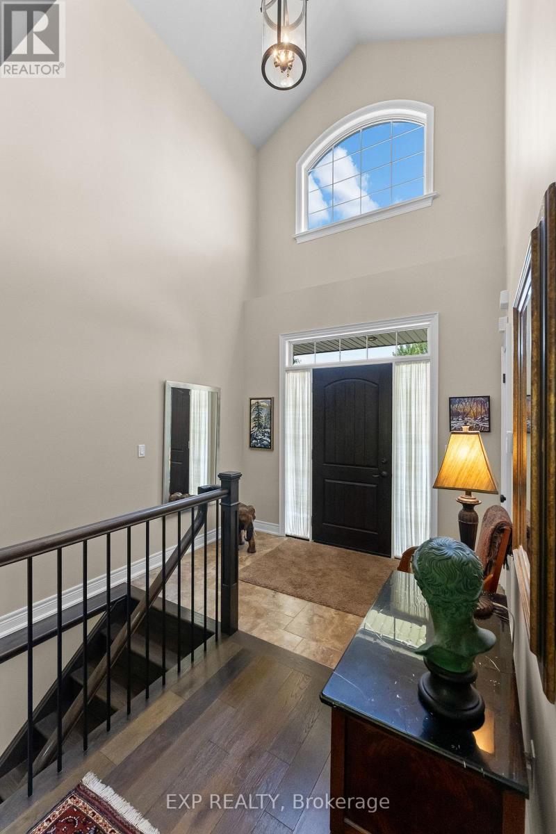 6 Creekside Drive, Niagara-On-The-Lake, Ontario  L0S 1J0 - Photo 5 - X13660862