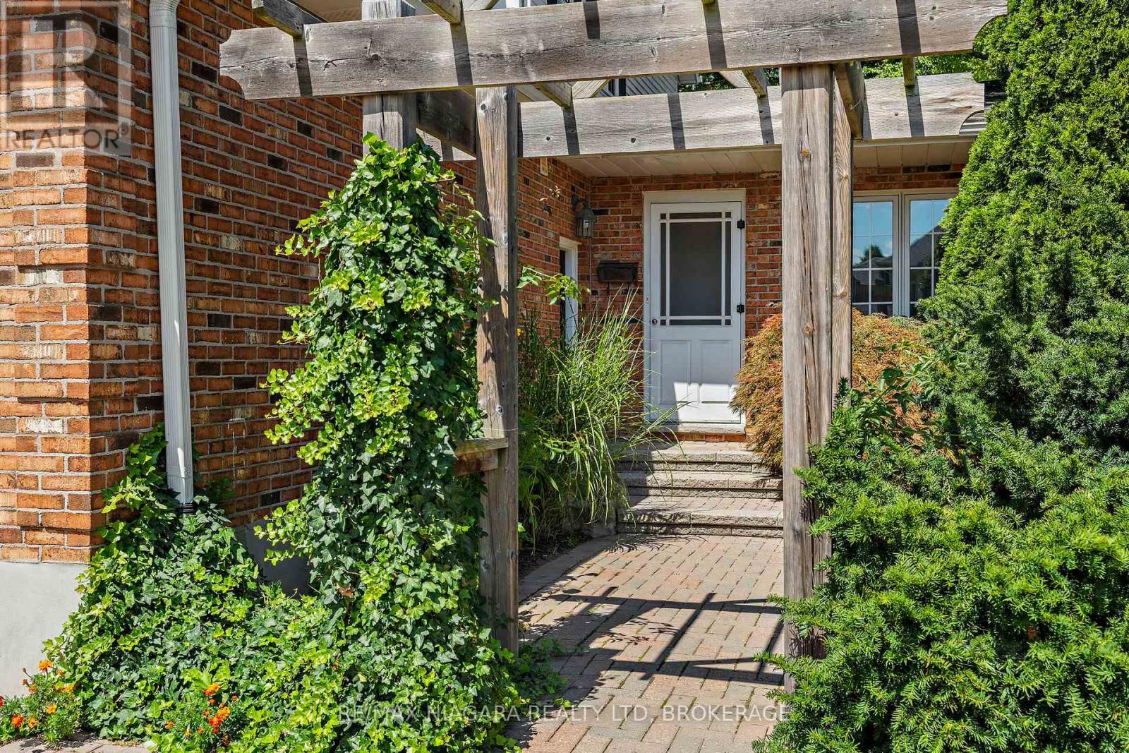 3908 Carolynn Court, Lincoln, Ontario  L0R 2C0 - Photo 36 - X13661110