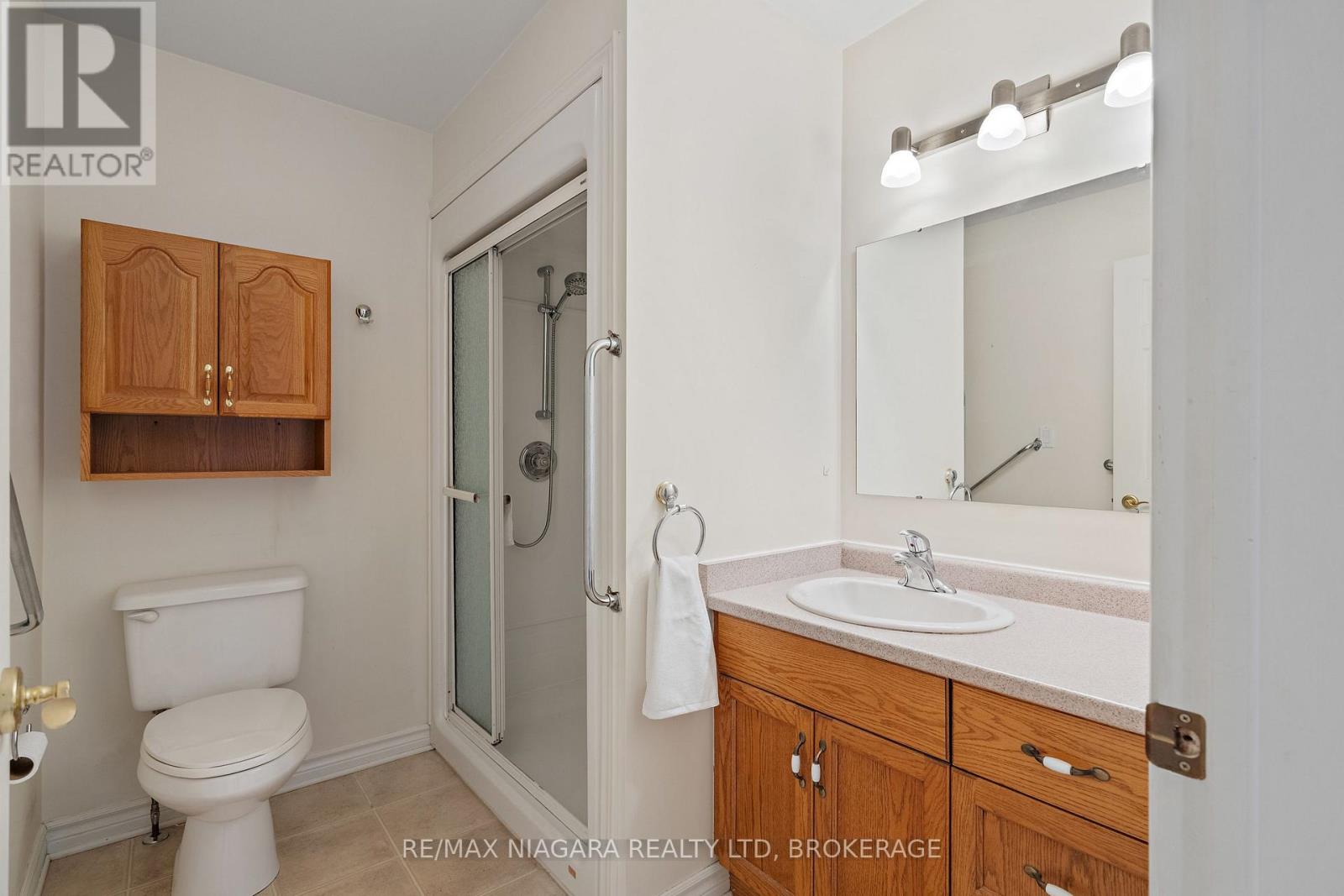 3908 Carolynn Court, Lincoln, Ontario  L0R 2C0 - Photo 38 - X13661110
