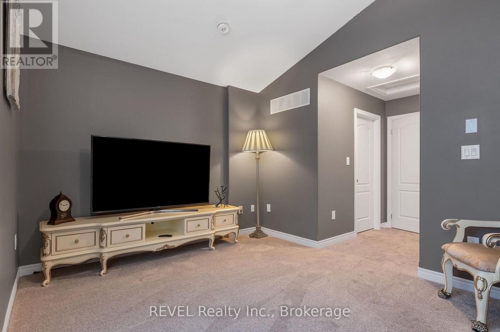 7833 Oldfield Road, Niagara Falls, Ontario  L2G 0A8 - Photo 12 - X13661876