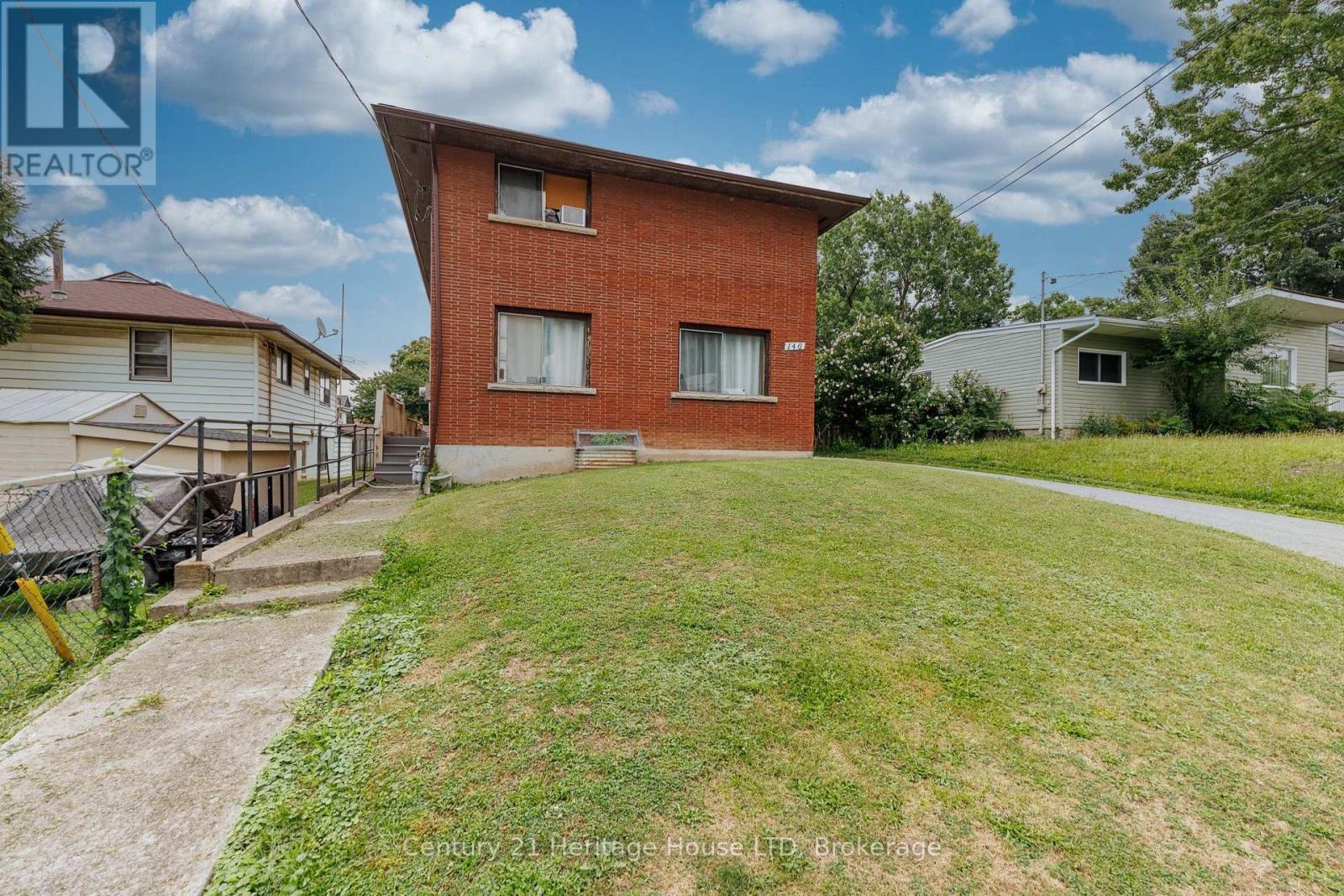 146 CENTRAL AVENUE, Fort Erie, Ontario