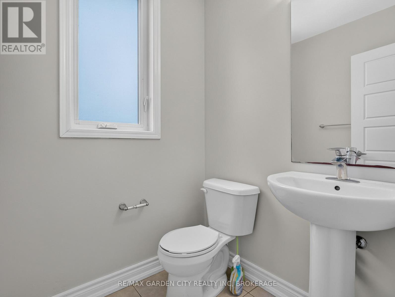7568 Tupelo Crescent, Niagara Falls, Ontario  L2H 3S5 - Photo 11 - X13663818