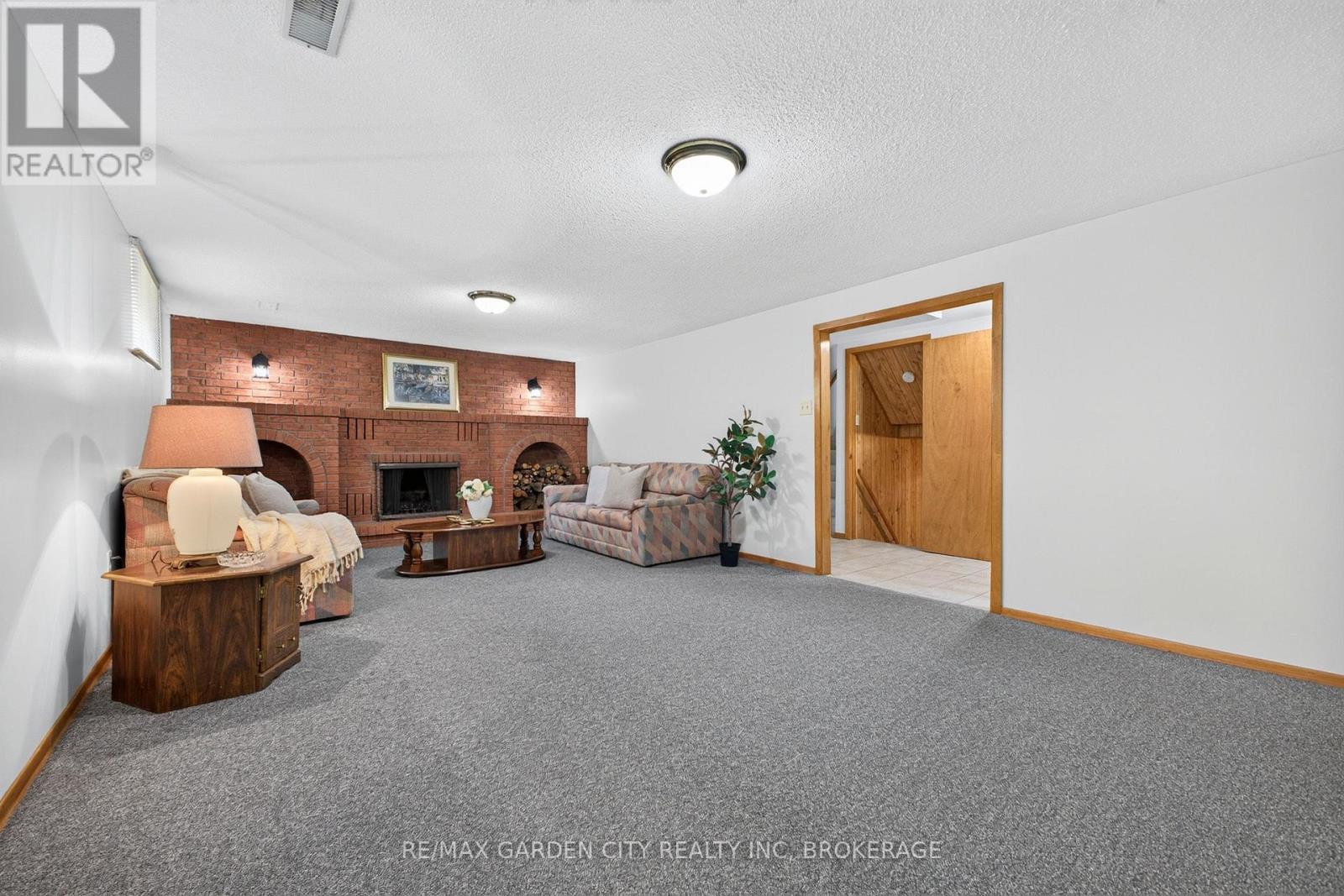 145 Adis Avenue, Hamilton, Ontario  L9C 6T9 - Photo 29 - X13663904