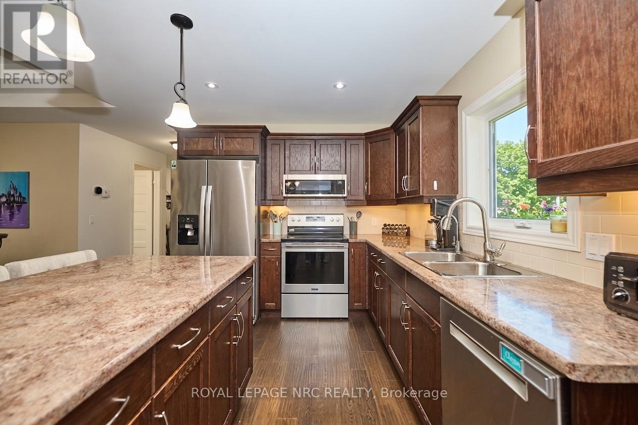 171 Classic Avenue, Welland, Ontario  L3B 0A3 - Photo 8 - X13663964