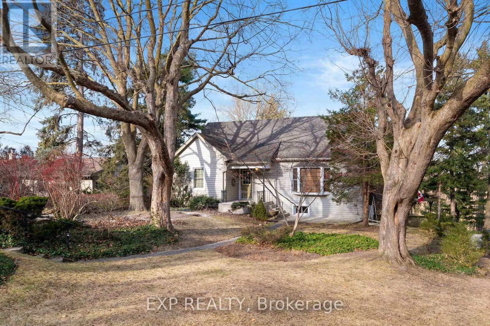 2052 York Road, Niagara-On-The-Lake, Ontario  L0S 1J0 - Photo 3 - X13663974