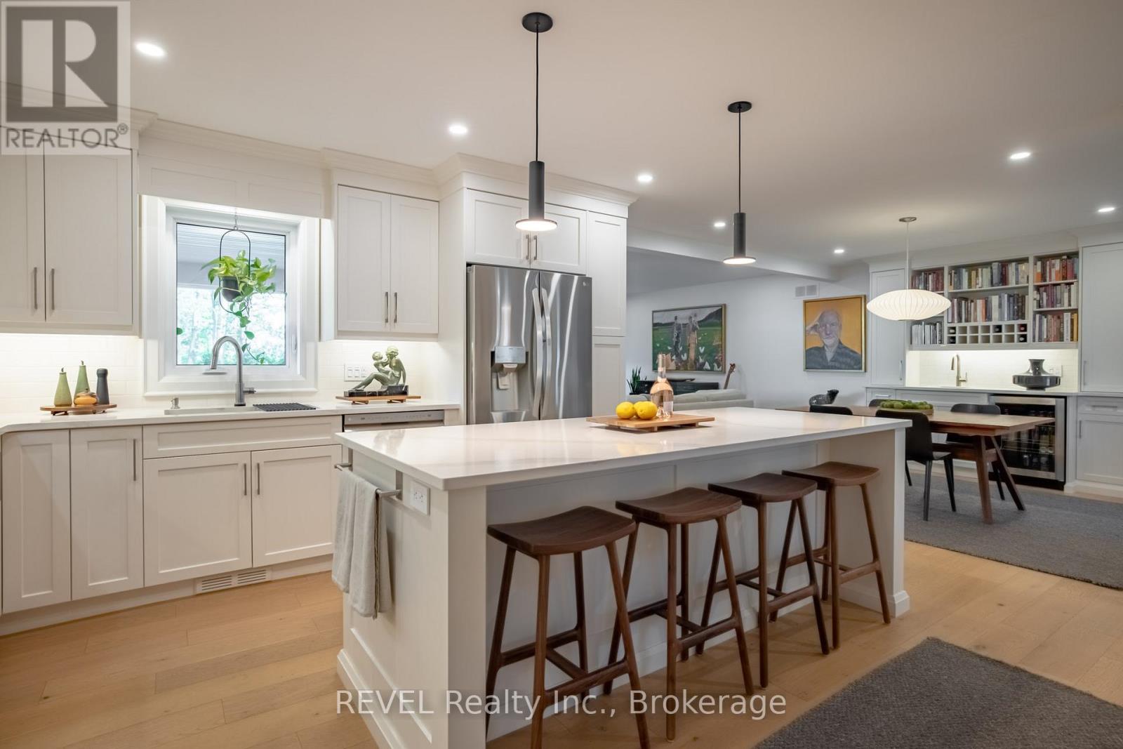 74 Montgomery Road, Welland, Ontario  L3C 2Y3 - Photo 12 - X13665366