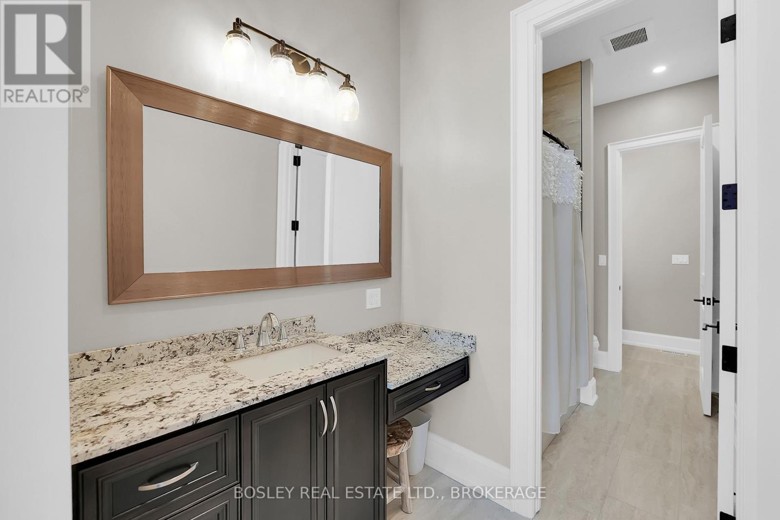94 Terrence Park Drive, Hamilton, Ontario  L9G 1C2 - Photo 30 - X13665426