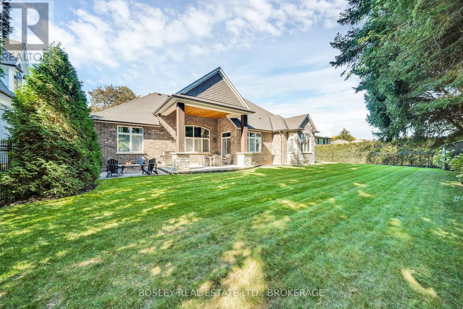 94 Terrence Park Drive, Hamilton, Ontario  L9G 1C2 - Photo 47 - X13665426