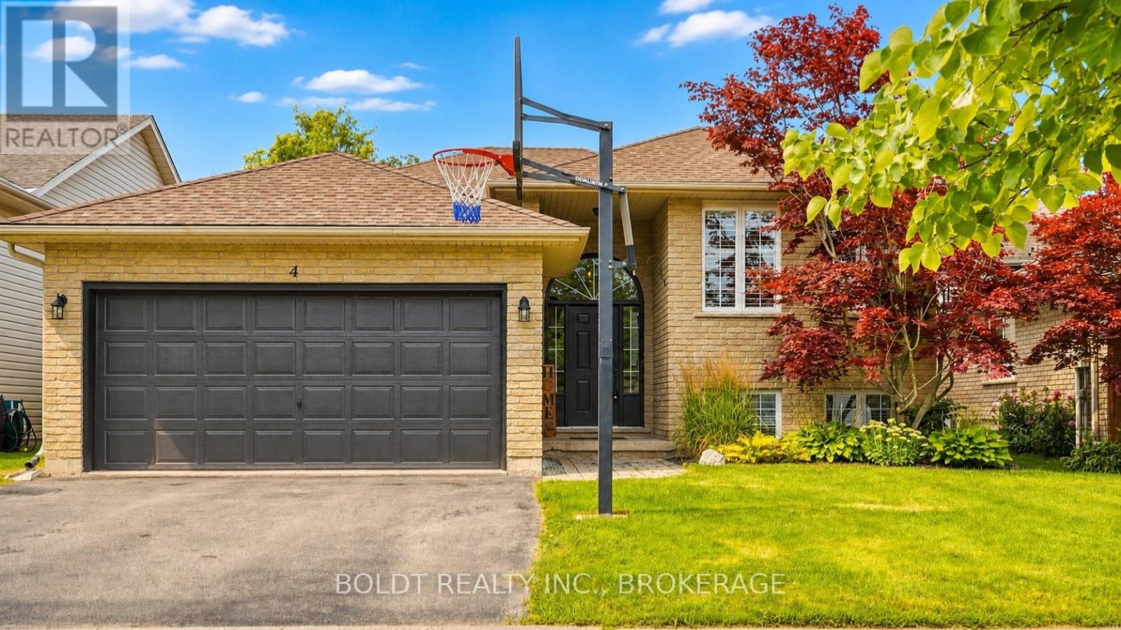 4 MASON DRIVE, Pelham, Ontario