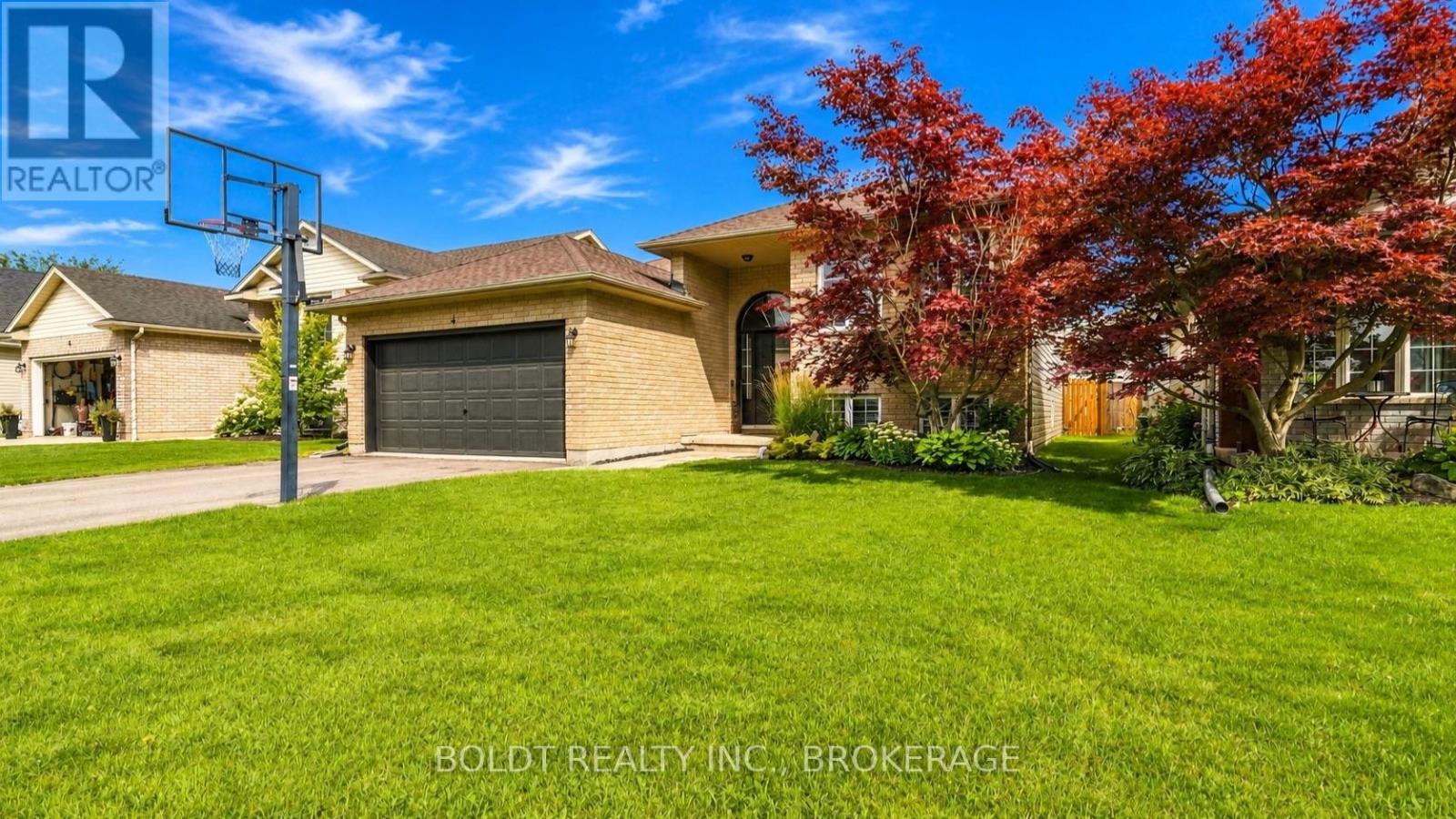 4 Mason Drive, Pelham, Ontario  L0S 1E4 - Photo 2 - X13665476