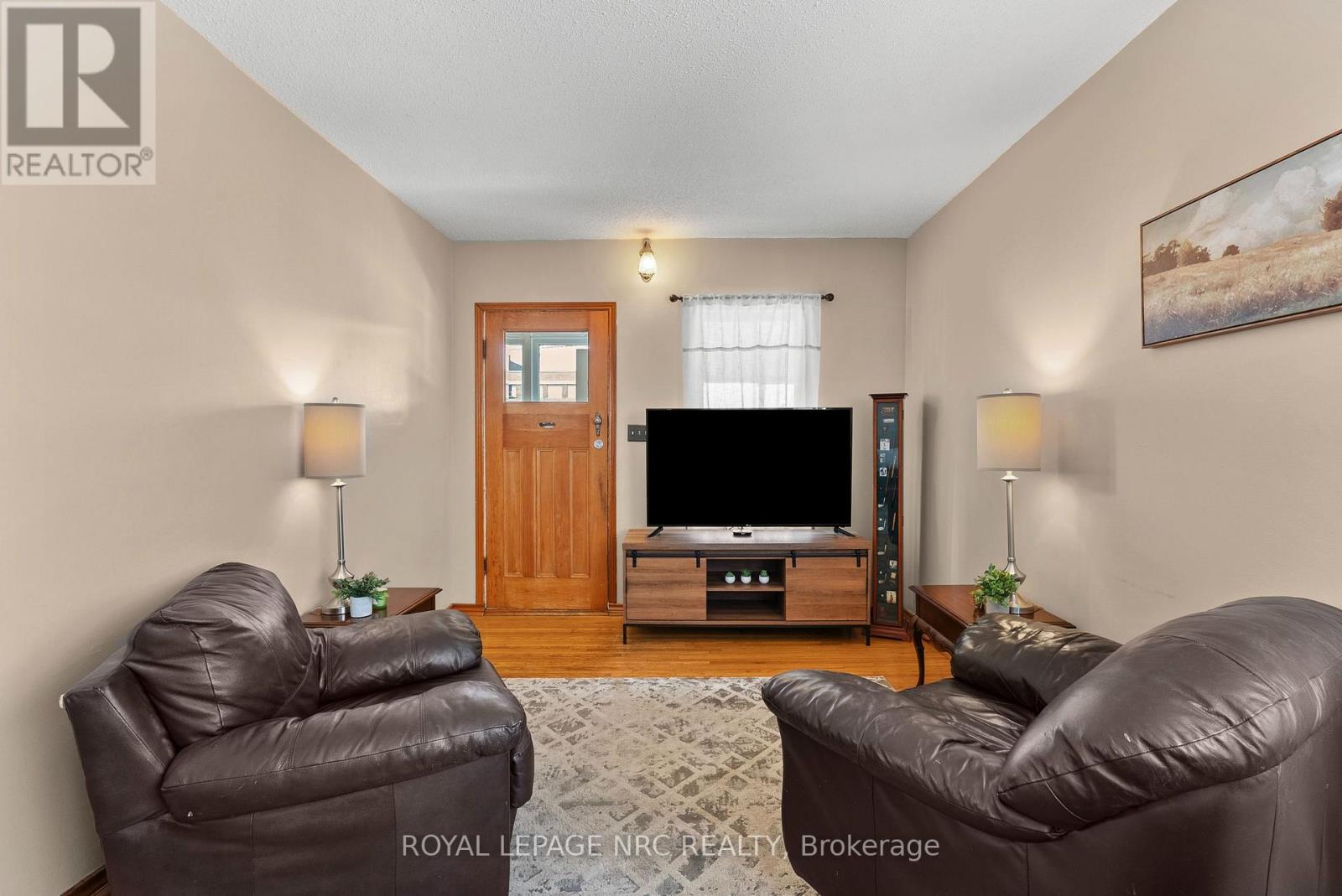14 Heatherington Street, St. Catharines, Ontario  L2R 2G5 - Photo 7 - X13665530