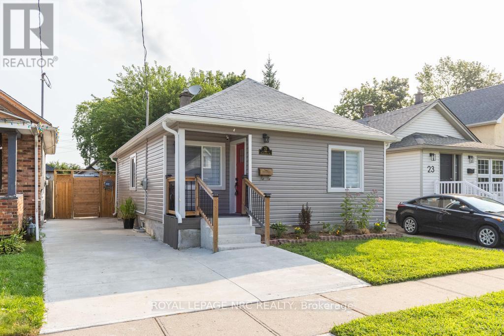 21 TRAPNELL STREET, St. Catharines, Ontario